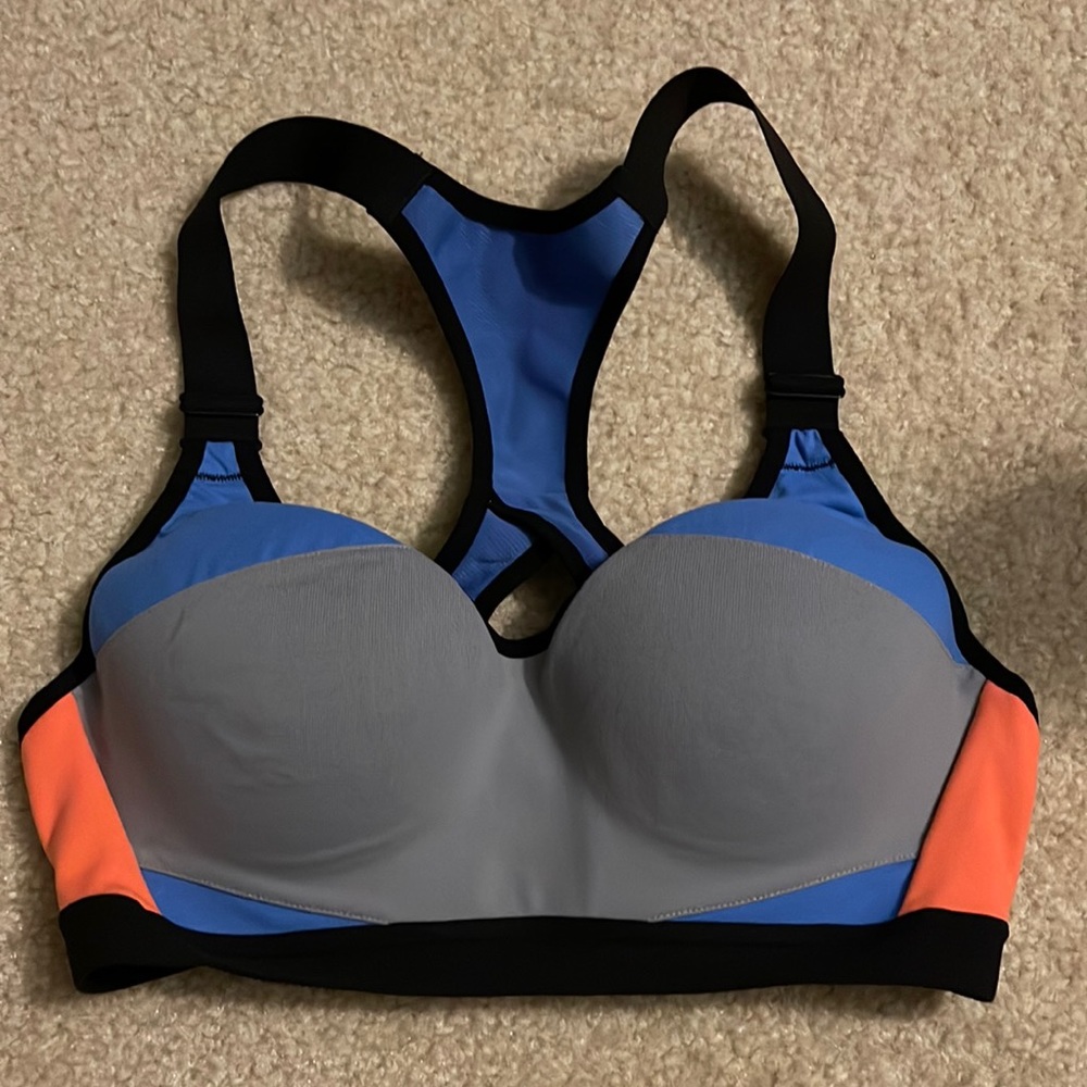 Victoria’s Secret Sports Bra size 34B